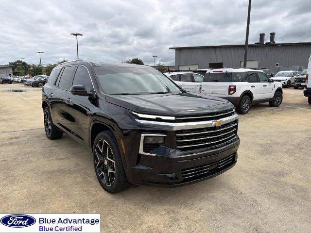 Used 2025 Chevrolet Traverse High Country w/ LPO, Floor Liner Package FWD image 1
