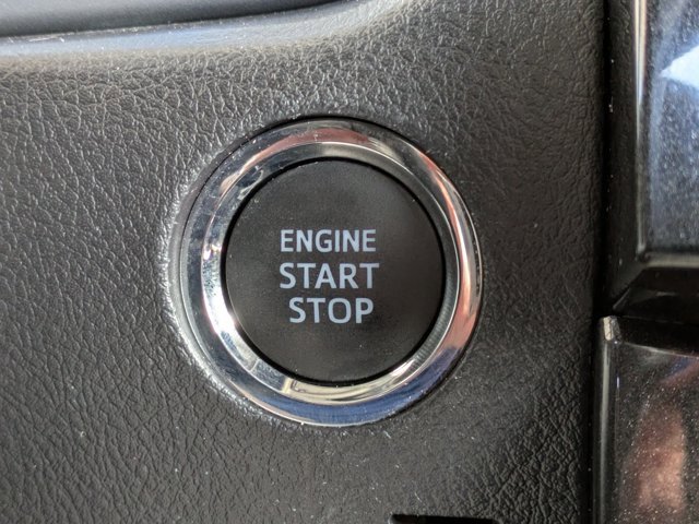 Used 2021 Toyota 4Runner Venture image 32