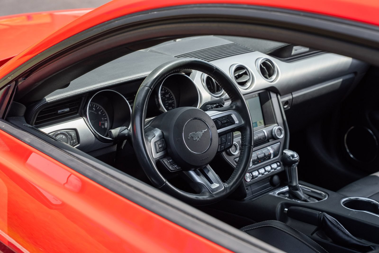 Certified 2018 Ford Mustang GT Premium RWD image 27
