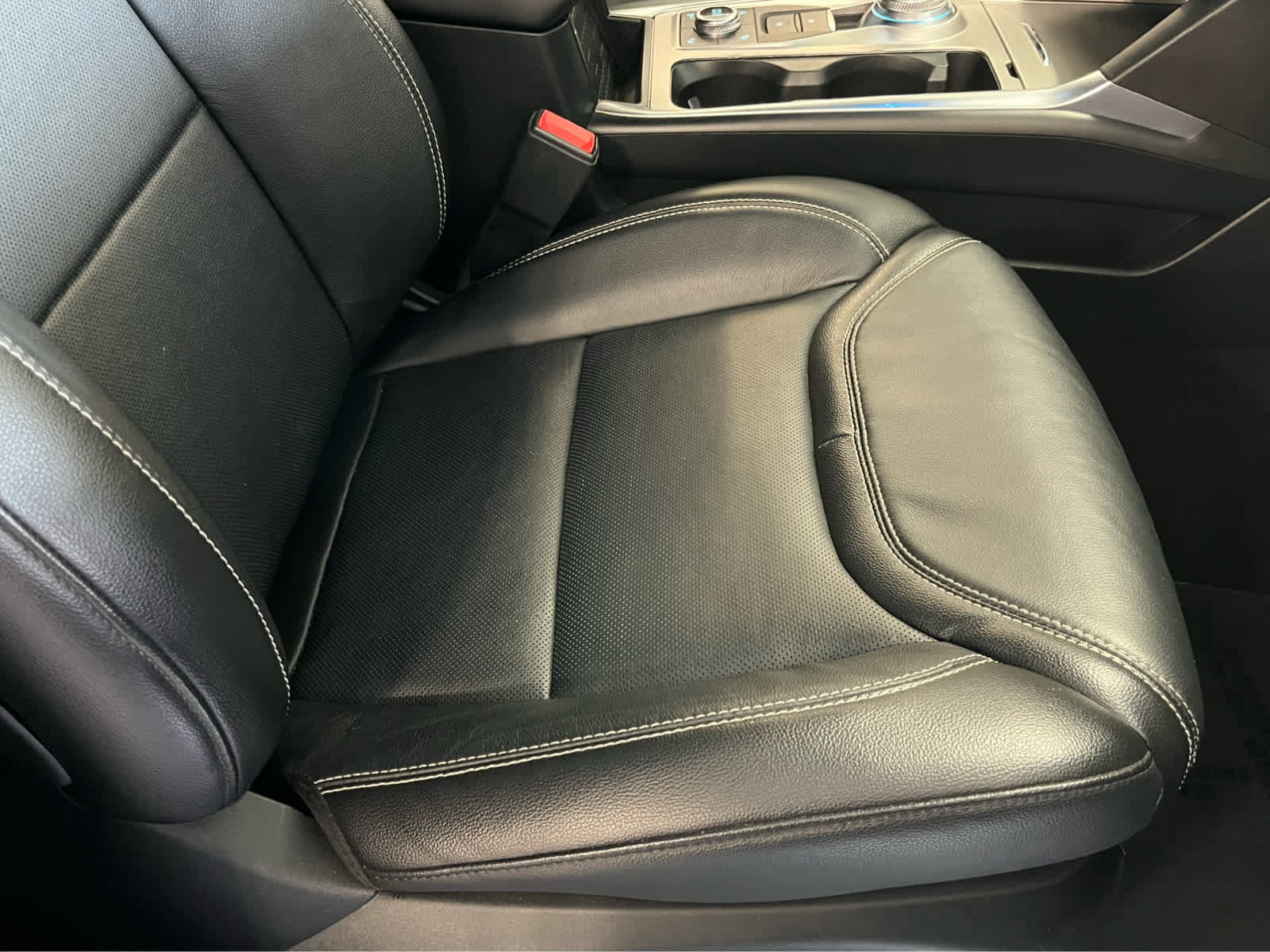 Certified 2020 Ford Explorer ST w/ ST Street Pack AWD/4WD image 39