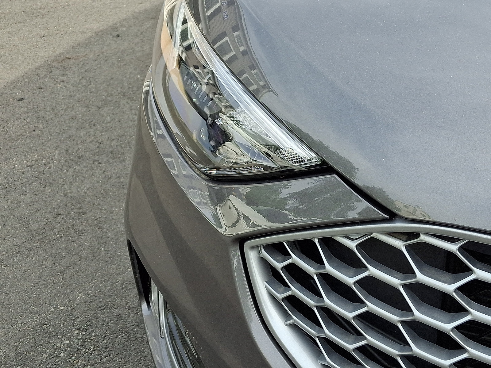Certified 2023 Ford Edge SEL w/ Convenience Package AWD/4WD image 10