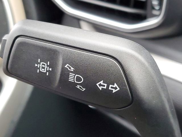 Certified 2024 Ford Explorer XLT w/ Equipment Group 202A image 17