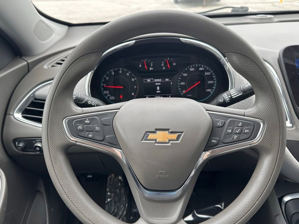 Used 2020 Chevrolet Malibu LT FWD image 22