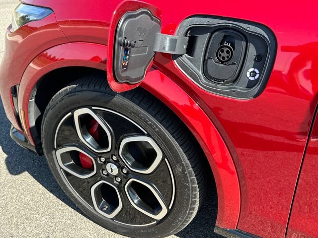 Certified 2021 Ford Mustang Mach-E GT AWD/4WD image 9