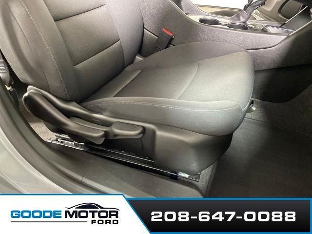 Used 2024 Chevrolet Malibu LT FWD image 24