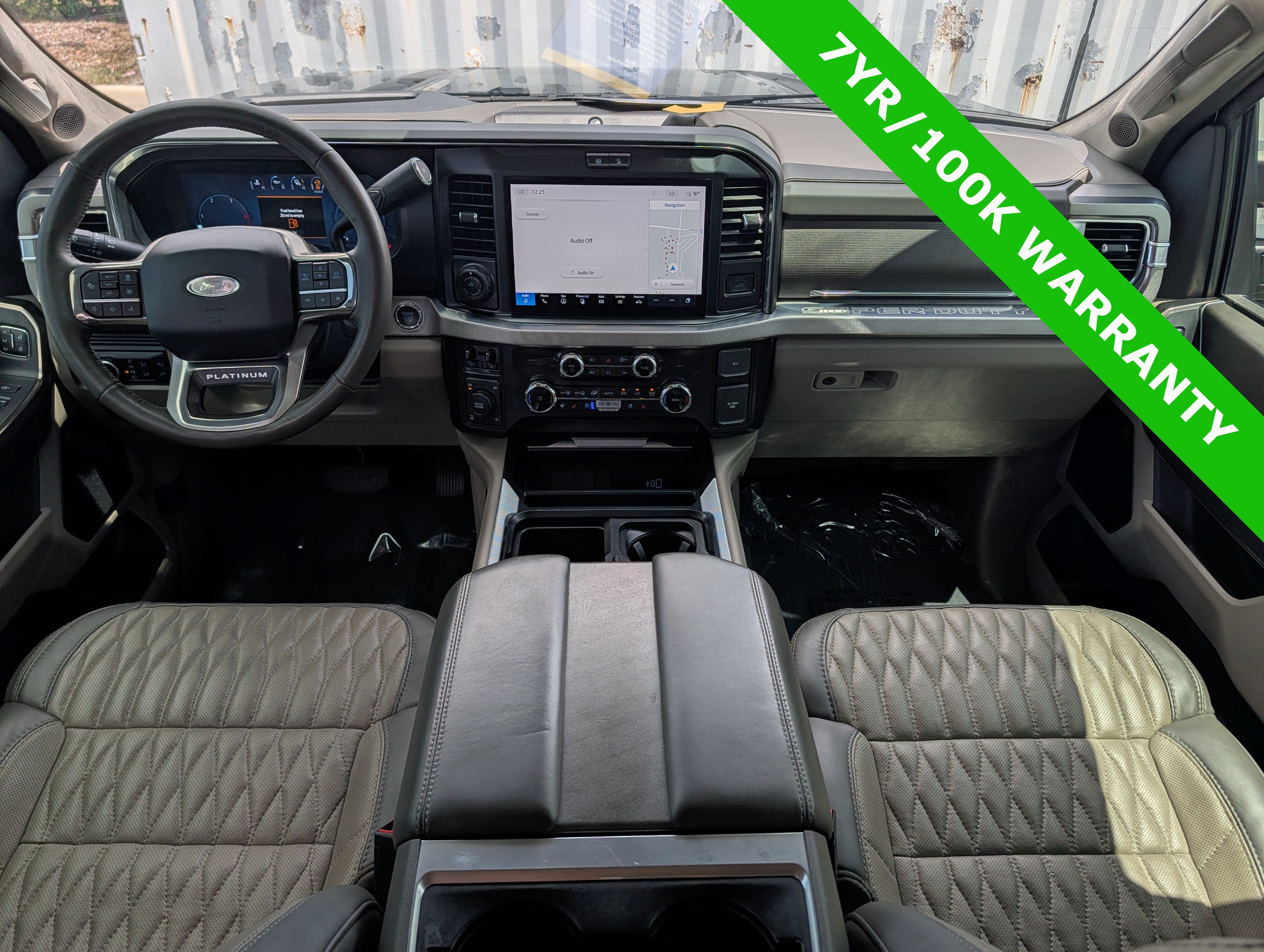 Certified 2025 Ford F250 Platinum w/ Platinum Plus Package AWD/4WD image 18