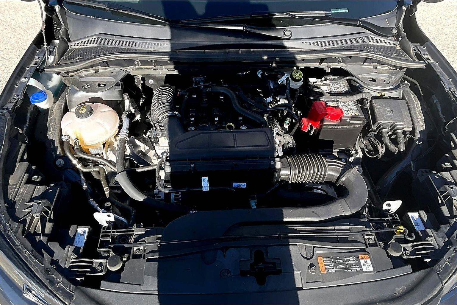 Certified 2025 Ford Escape Active image 24