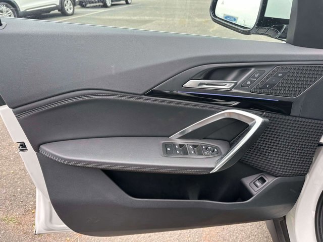Used 2023 BMW X1 xDrive28i image 16
