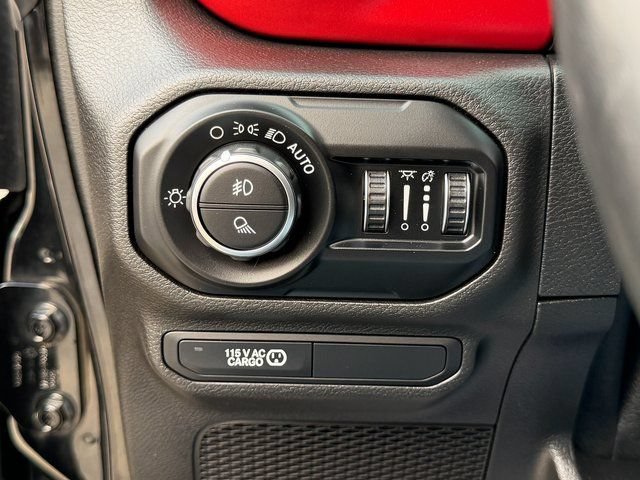 Used 2020 Jeep Gladiator Rubicon AWD/4WD image 27