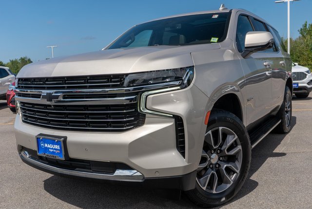 Used 2022 Chevrolet Tahoe LT w/ LT Signature Plus Package AWD/4WD image 1