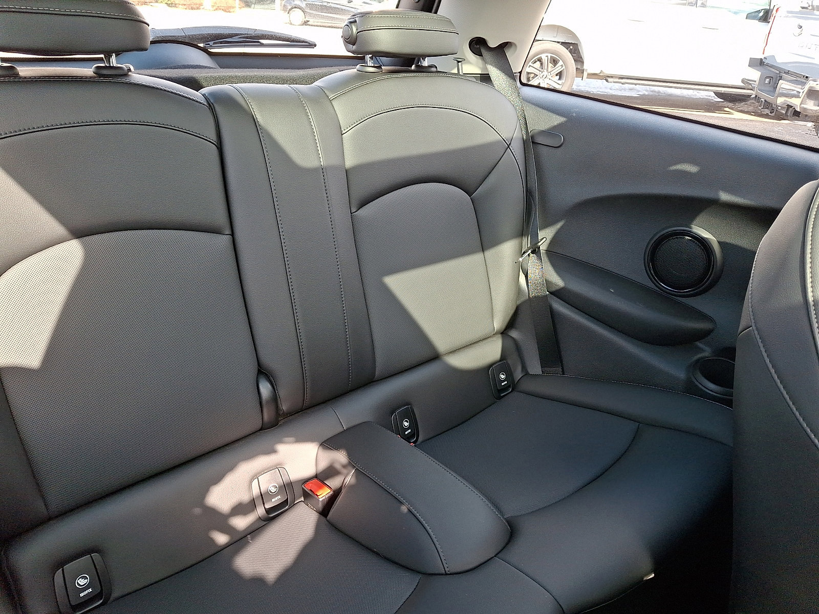 Used 2020 MINI Cooper S image 14