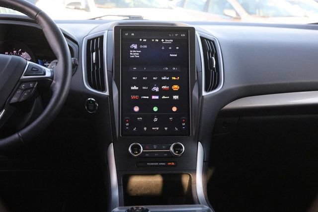 Certified 2024 Ford Edge SEL image 22