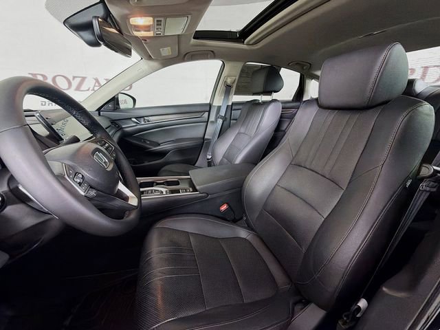 Used 2020 Honda Accord Touring image 25