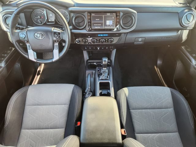 Used 2022 Toyota Tacoma TRD Sport w/ Technology Package AWD/4WD image 14