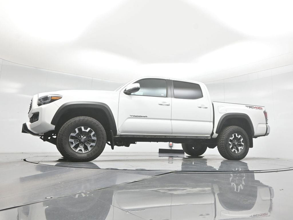 Used 2023 Toyota Tacoma TRD Off-Road image 25