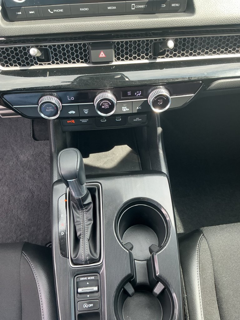Used 2025 Honda Civic Sport image 27