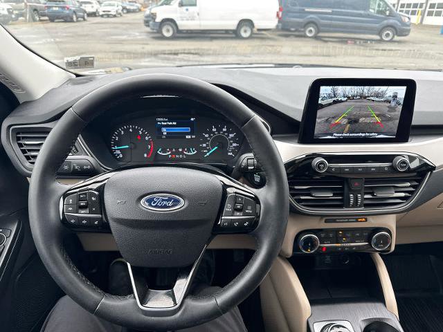 Certified 2022 Ford Escape SEL AWD/4WD image 12