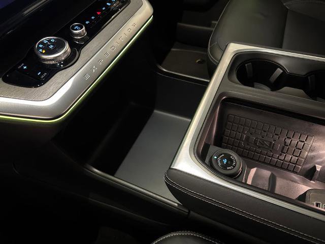 Certified 2025 Ford Expedition Max Platinum AWD/4WD image 33