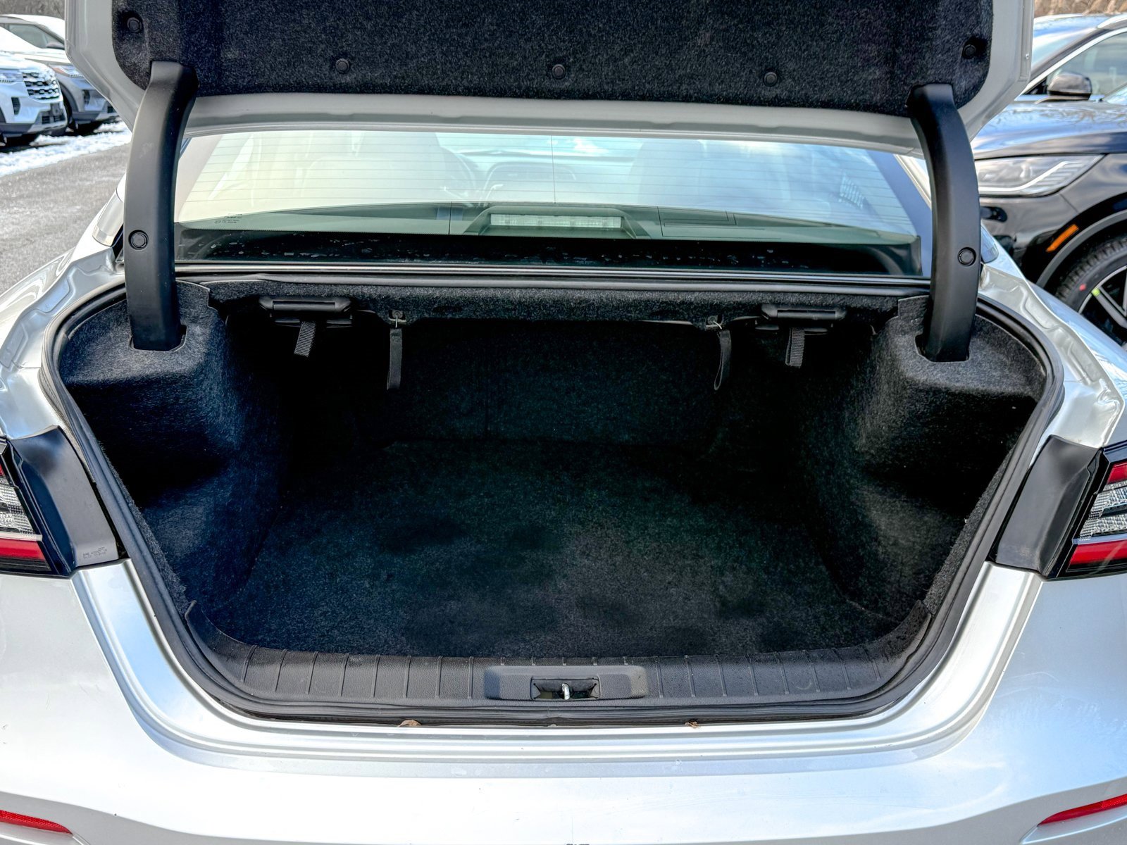 Used 2019 Nissan Maxima 3.5 SV w/ Floor Mat Group image 13