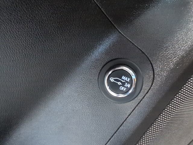 Used 2022 GMC Acadia AT4 image 18