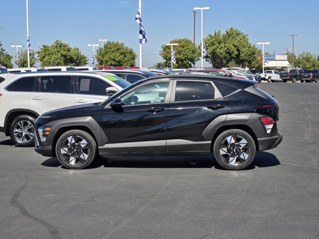 Used 2024 Hyundai Kona SEL FWD image 7
