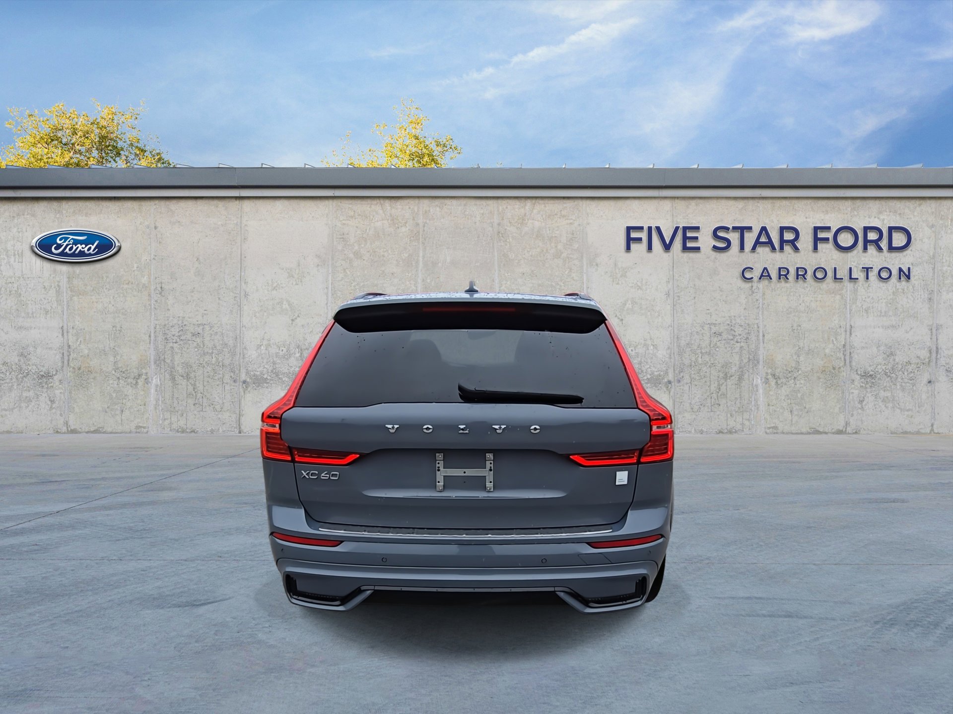 Used 2022 Volvo XC60 T8 Polestar w/ Protection Package Premier image 8