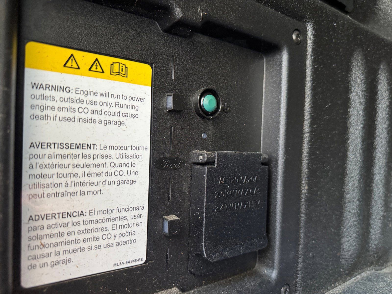 Certified 2024 Ford F150 XLT w/ Equipment Group 302A MID image 17