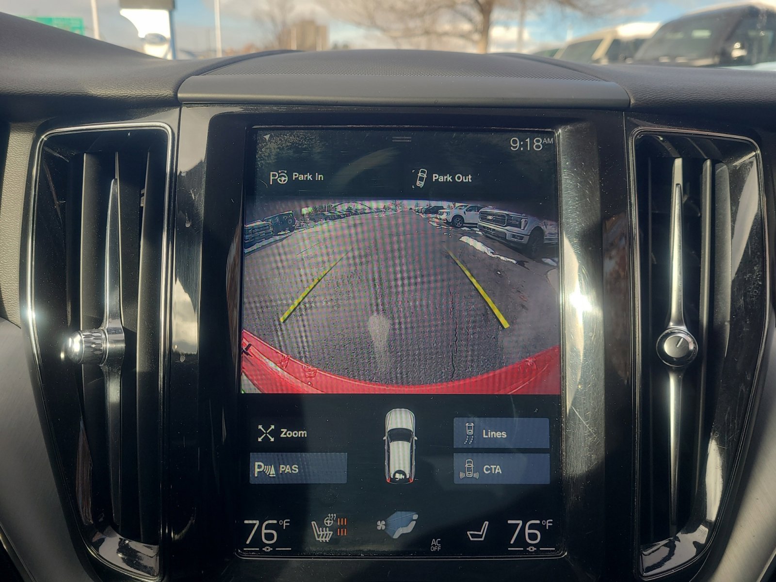 Used 2019 Volvo XC60 T5 Momentum w/ Premium Package image 27