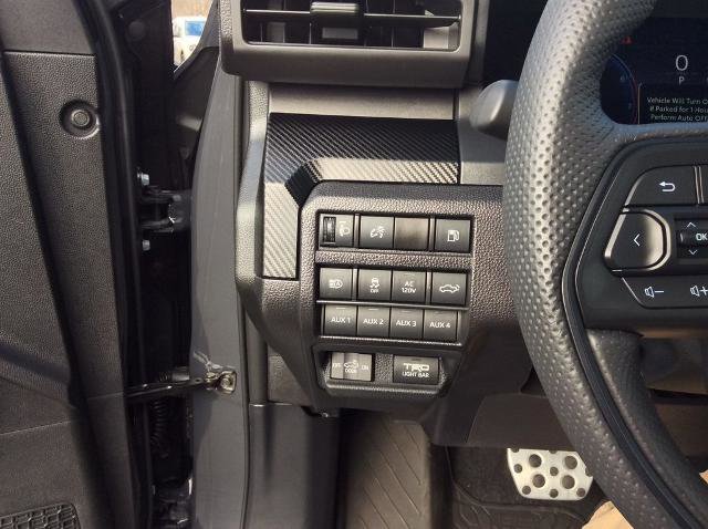 Used 2025 Toyota Tacoma TRD Pro image 30