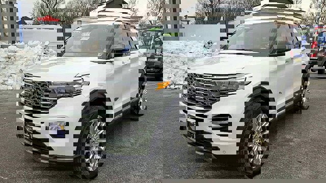 Certified 2022 Ford Explorer King Ranch w/ Technology Package image 2