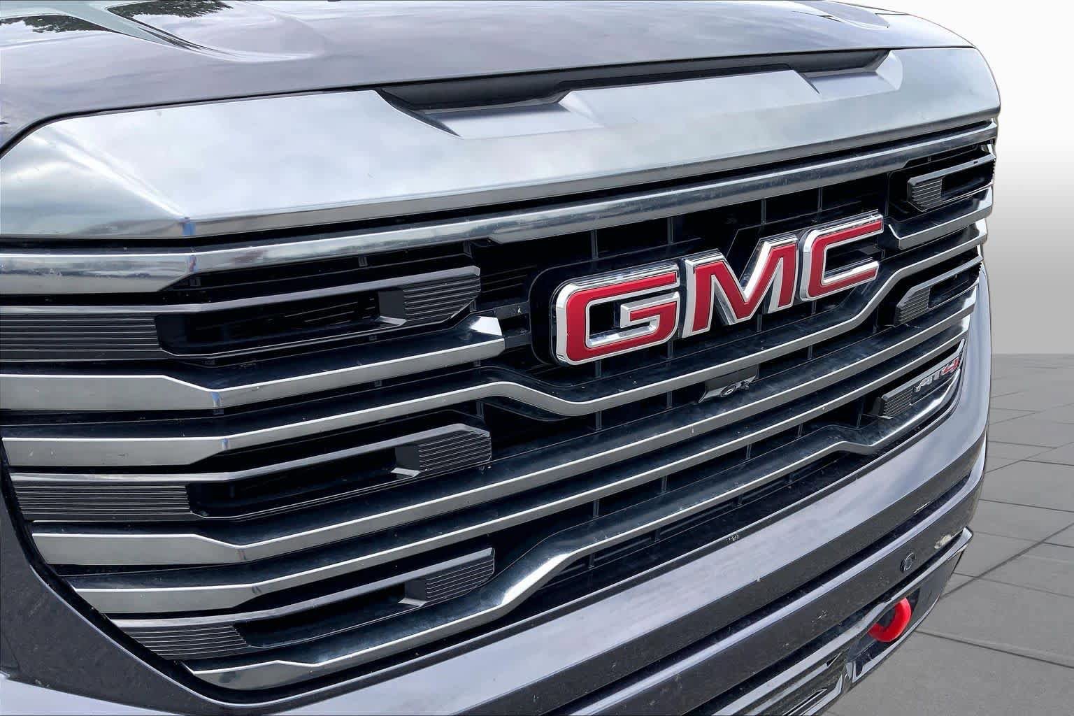 Used 2024 GMC Sierra 1500 AT4 w/ Technology Package AWD/4WD image 30