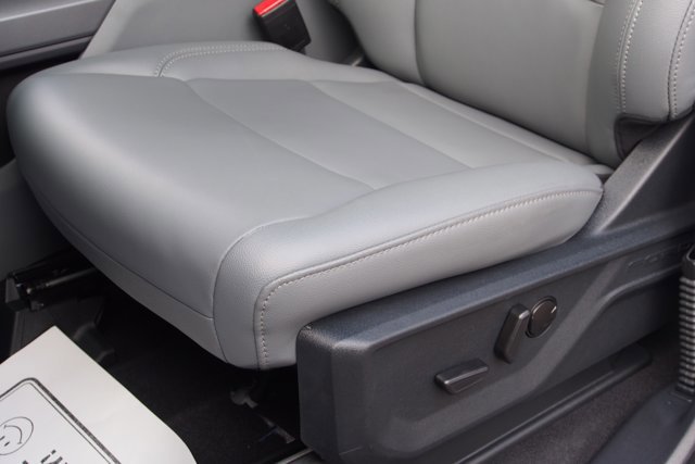 Certified 2025 Ford F150 Lightning Flash image 17