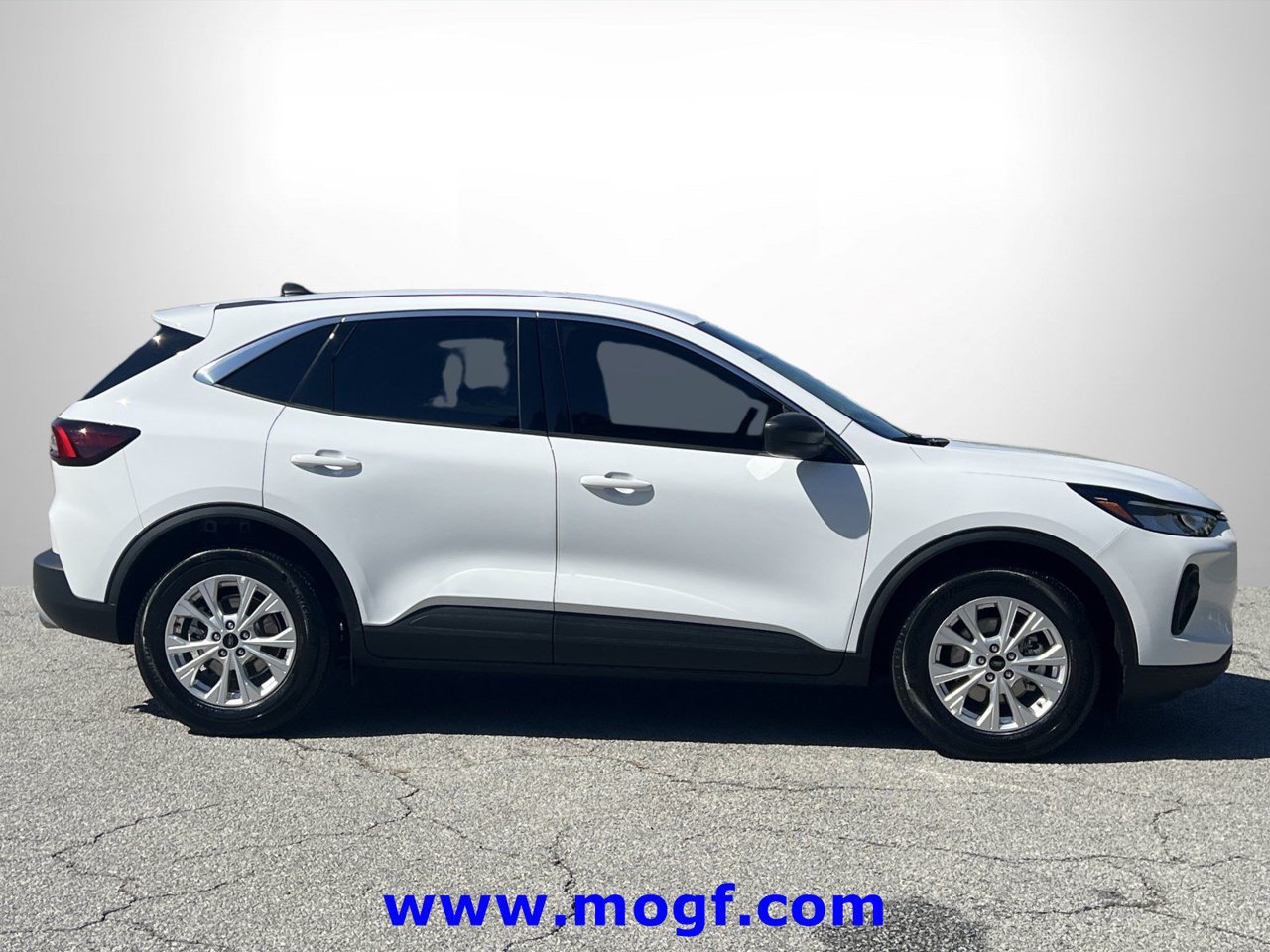 Certified 2023 Ford Escape Active w/ Tech Pack #1 FWD image 24