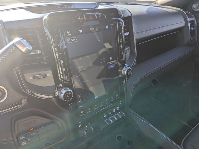 Used 2024 RAM 2500 Limited image 25