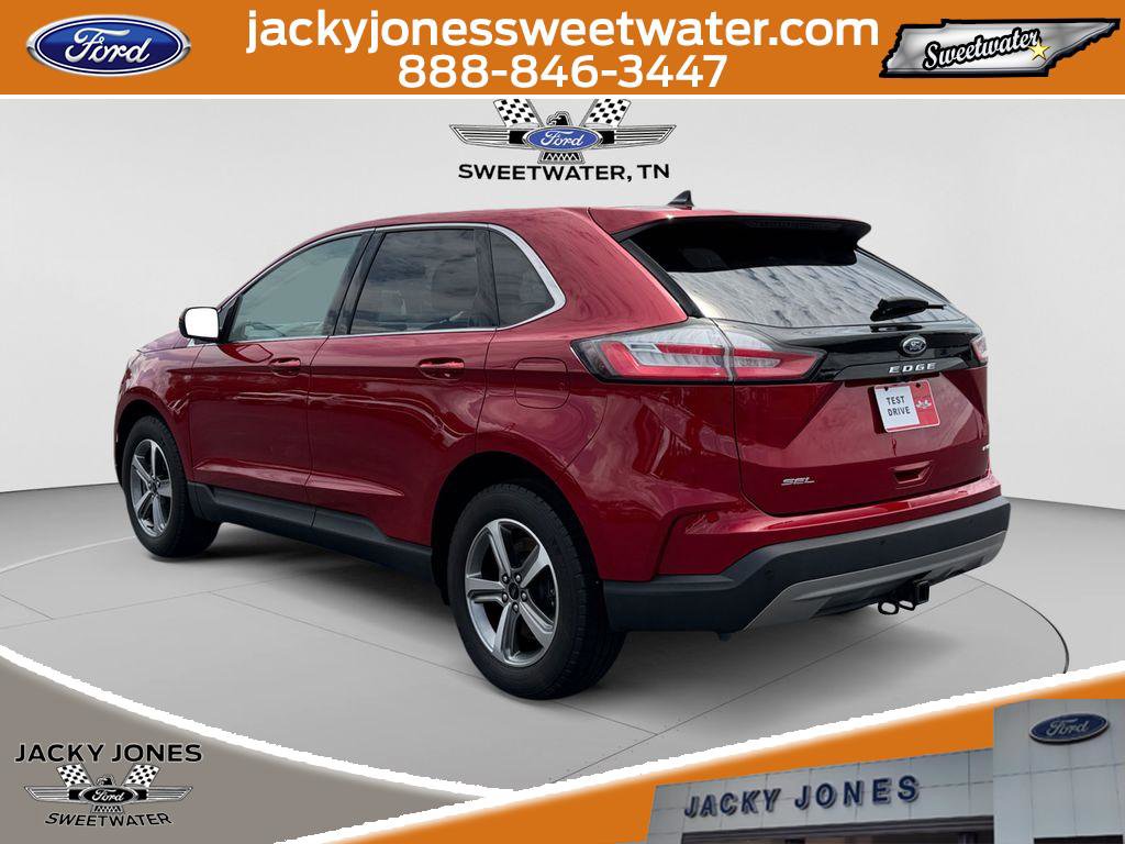 Certified 2023 Ford Edge SEL w/ Convenience Package AWD/4WD image 3