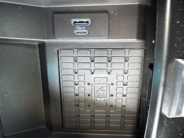 Certified 2022 Ford Expedition XLT RWD image 25