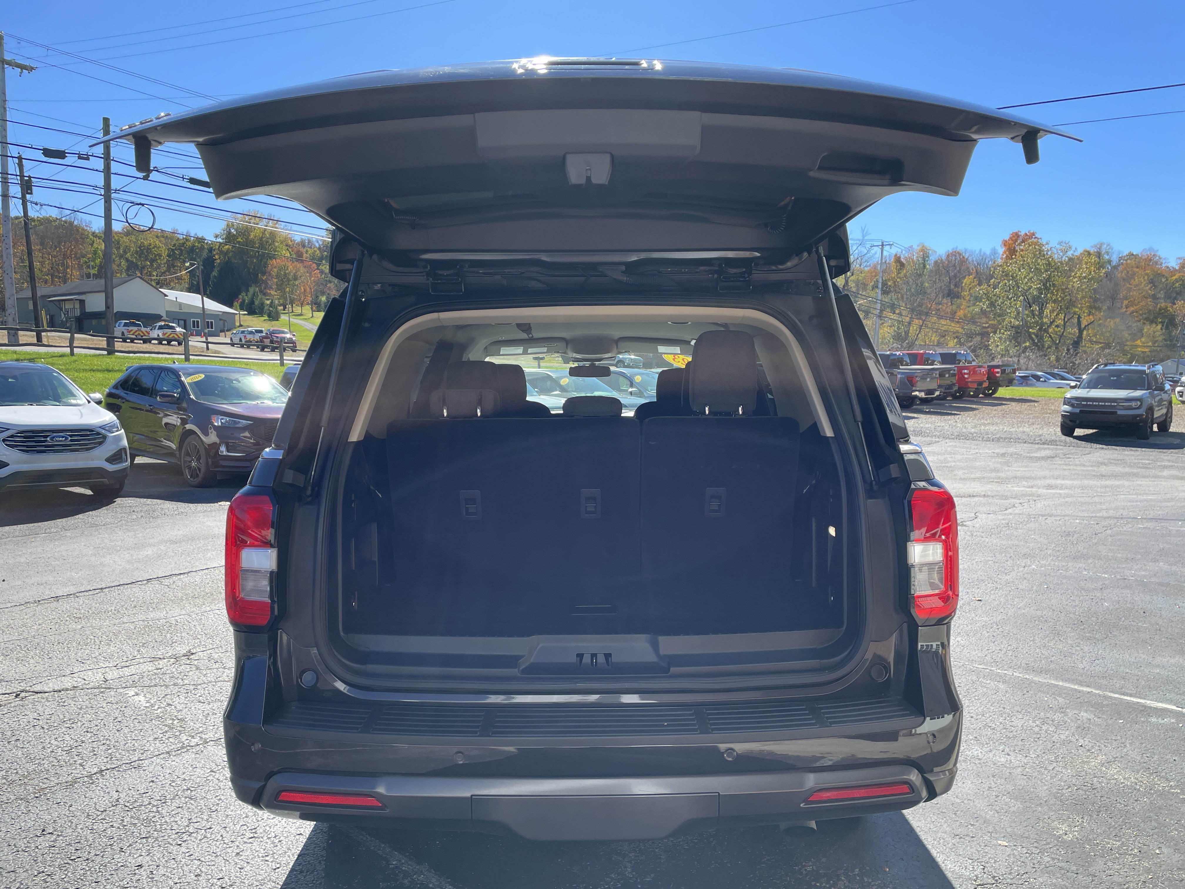 Certified 2023 Ford Expedition XLT AWD/4WD image 7