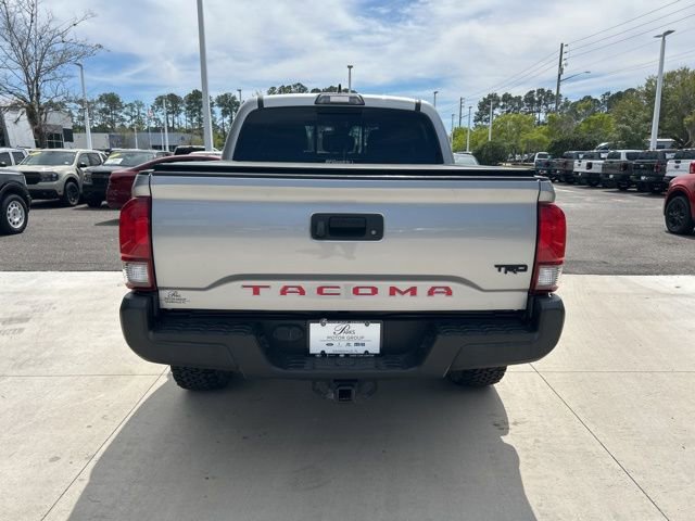 Used 2019 Toyota Tacoma TRD Off-Road image 5