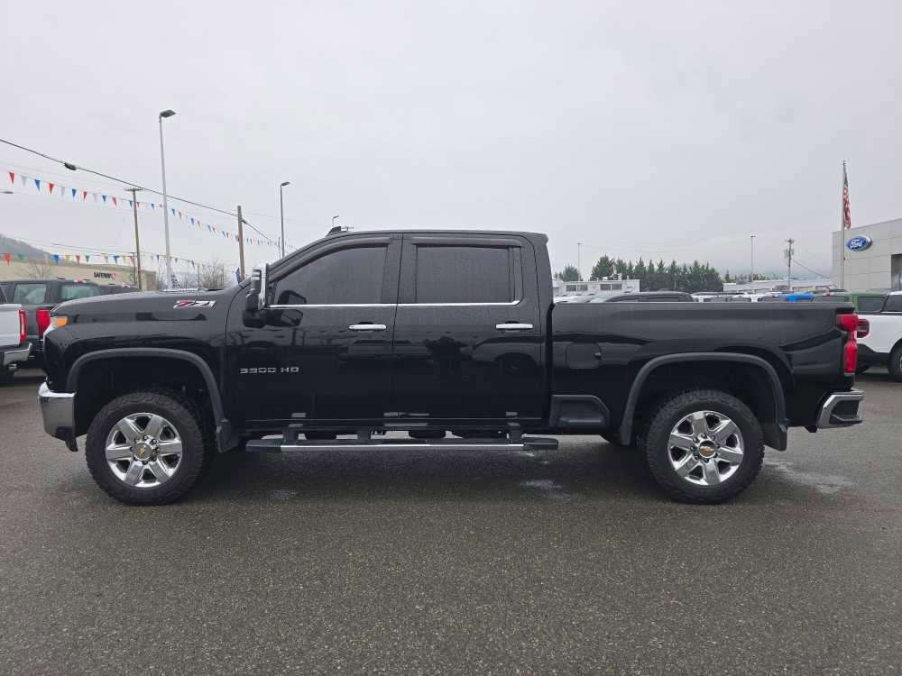 Used 2021 Chevrolet Silverado 3500 LTZ w/ LTZ Premium Package image 2