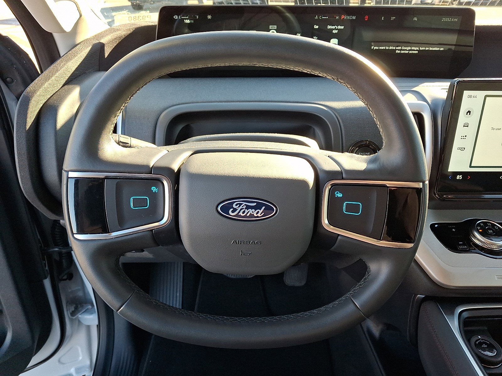 Certified 2025 Ford Expedition Active image 18