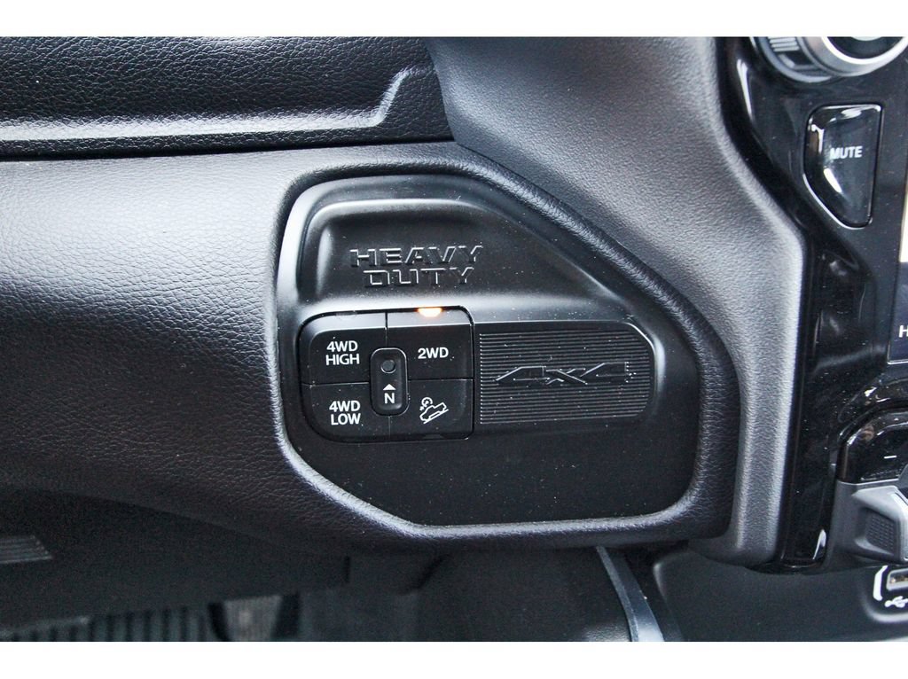 Used 2023 RAM 2500 Laramie AWD/4WD image 27