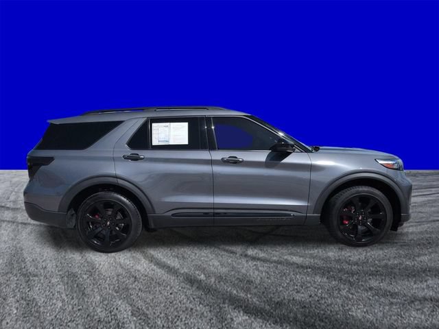 Certified 2022 Ford Explorer ST-Line w/ Class IV Trailer Tow Package RWD image 3