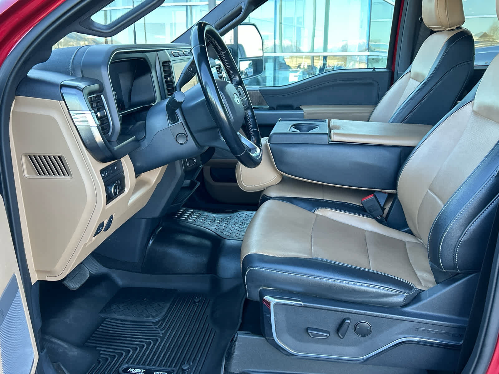 Certified 2023 Ford F350 Lariat w/ Chrome Package image 30