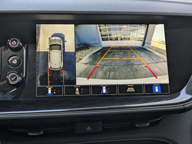 Used 2023 Buick Envision Essence w/ Technology Package I image 25