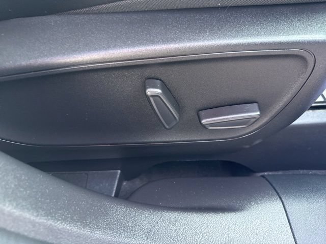 Certified 2023 Ford Escape Platinum AWD/4WD image 26