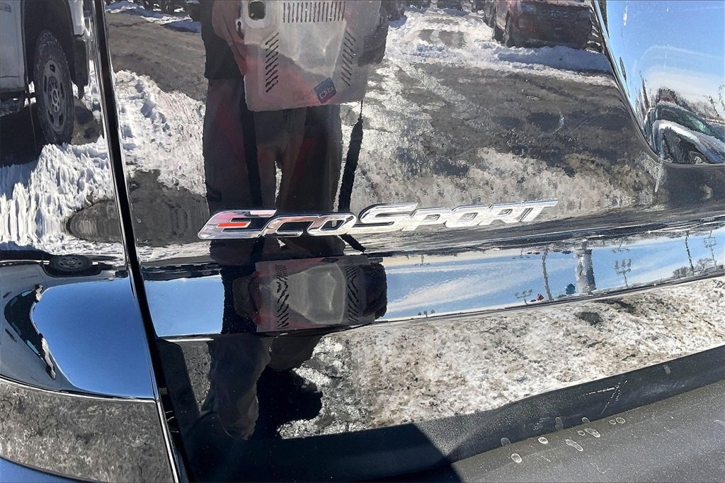 Certified 2021 Ford EcoSport SE w/ SE Appearance Package image 30