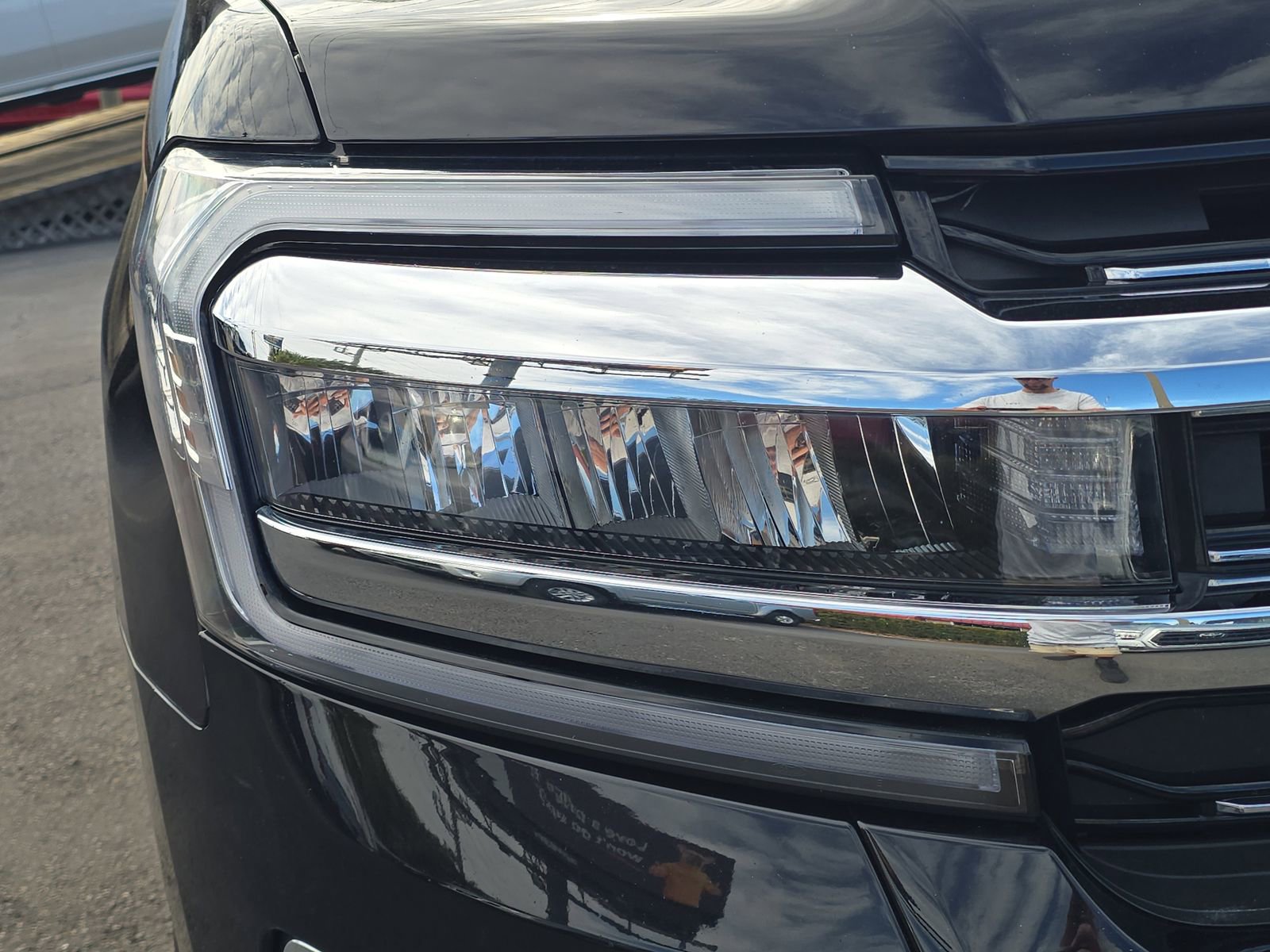 Certified 2023 Ford Expedition Max Limited image 7