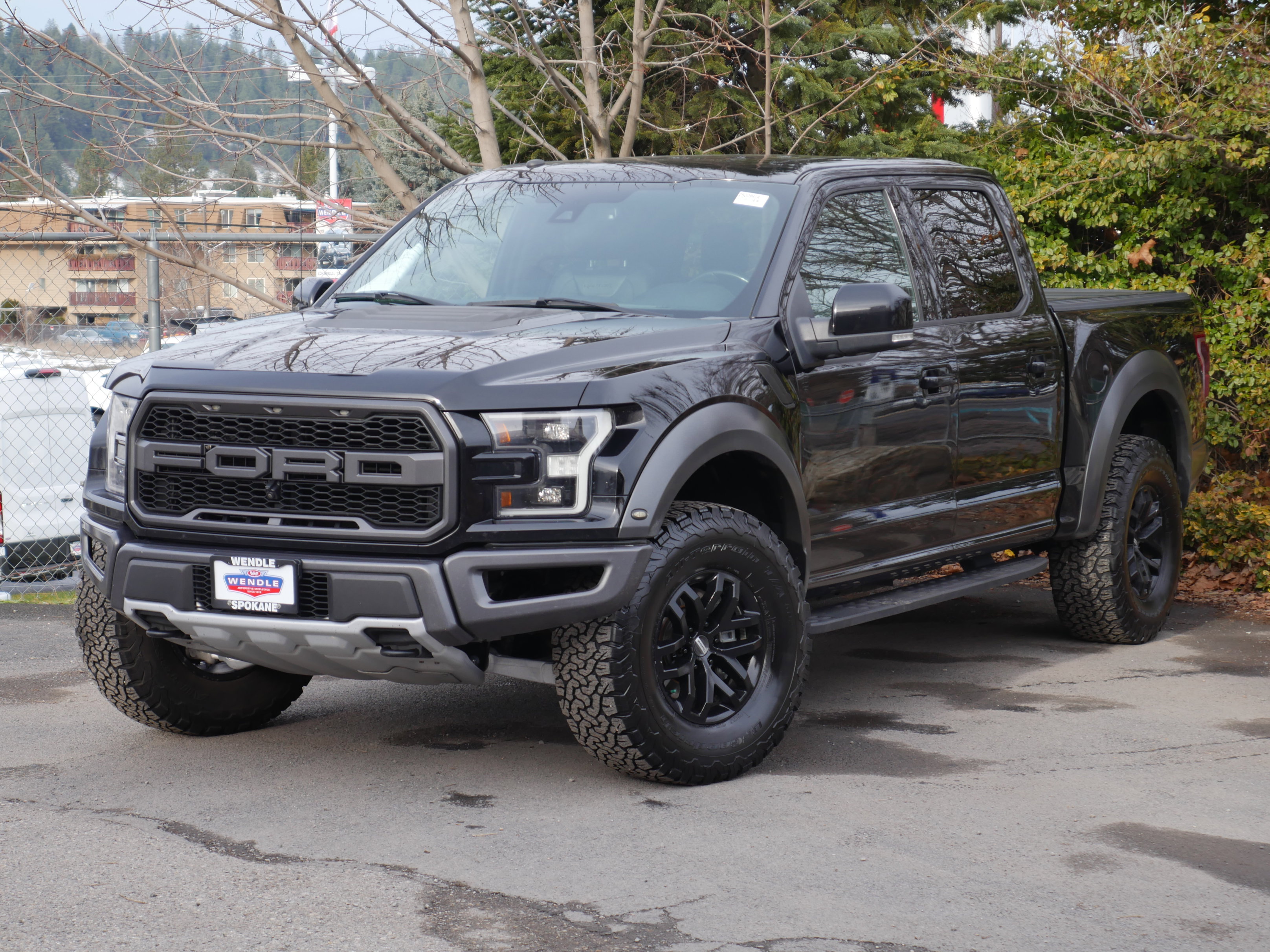 Certified 2017 Ford F150 Raptor w/ Equipment Group 802A Luxury image 2