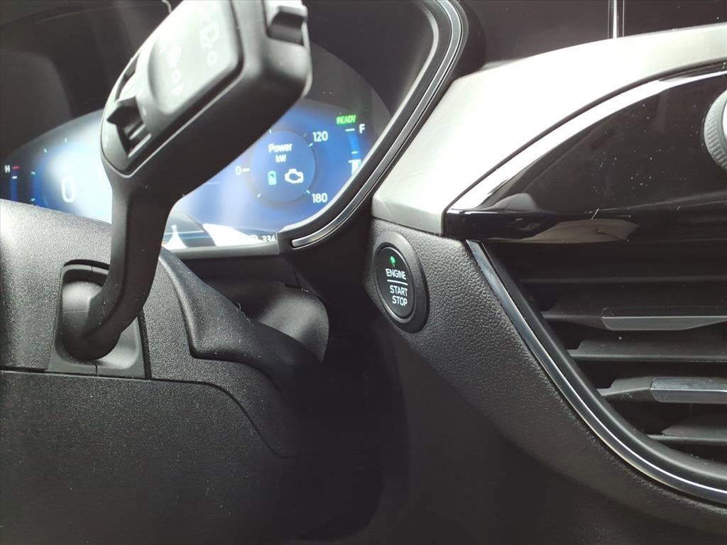 Certified 2021 Ford Escape Titanium image 24