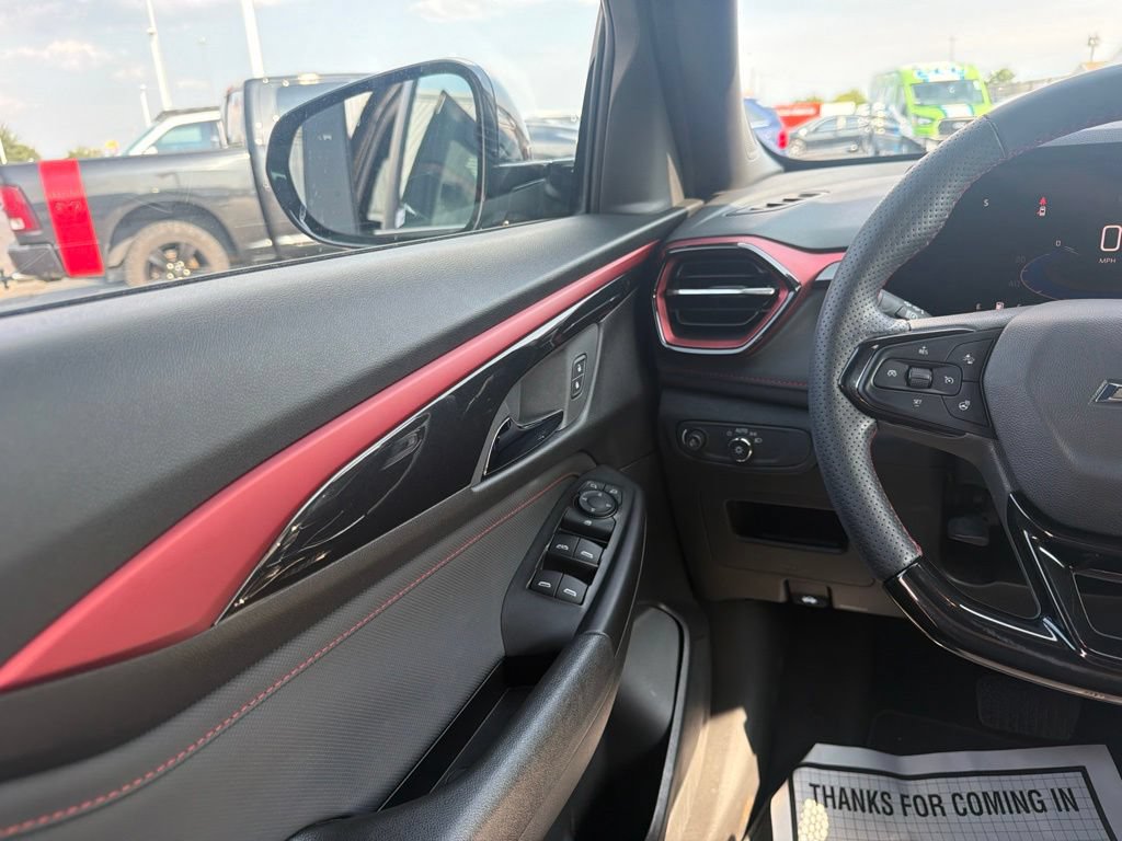 Used 2024 Chevrolet TrailBlazer RS w/ Driver Confidence Package AWD/4WD image 20